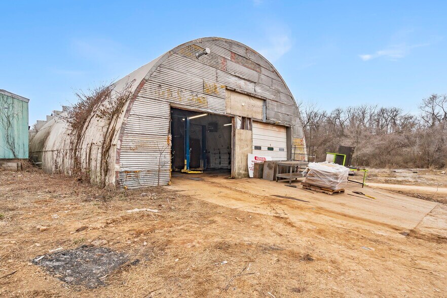 More Photos Of 2600 N Benton Ave, Springfield Land For Sale