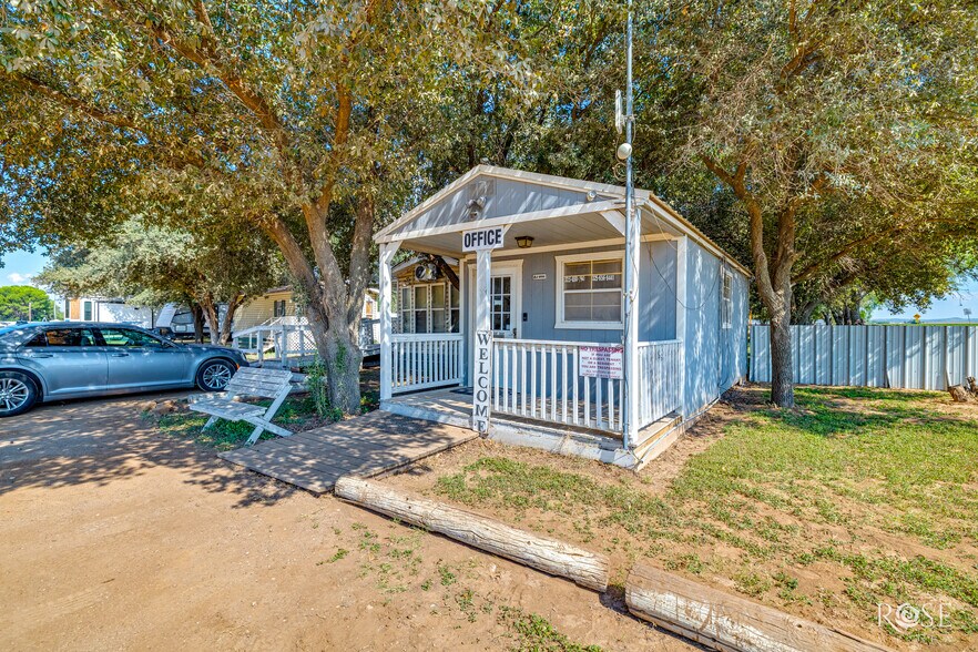 More Photos Of 8201 Sunflower Ave, San Angelo Trailer Camper Park For Sale