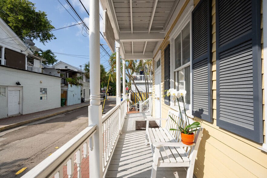 More Photos Of 405 Petronia St, Key West General Retail For Sale