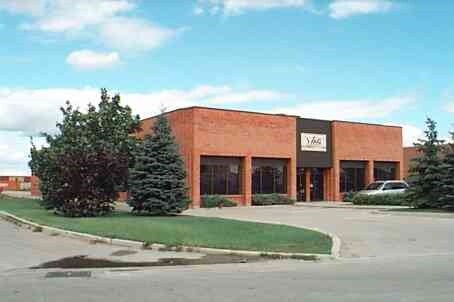 More Photos Of 41 Delta Park Blvd, Brampton Manufacturing For Lease