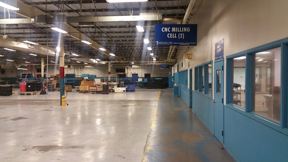 More Photos Of 159 Grassy Plain St, Bethel Manufacturing For Sale