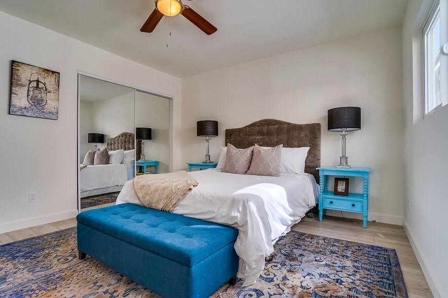 More Photos Of 1512 Sherman Pl, Long Beach Apartments For Sale