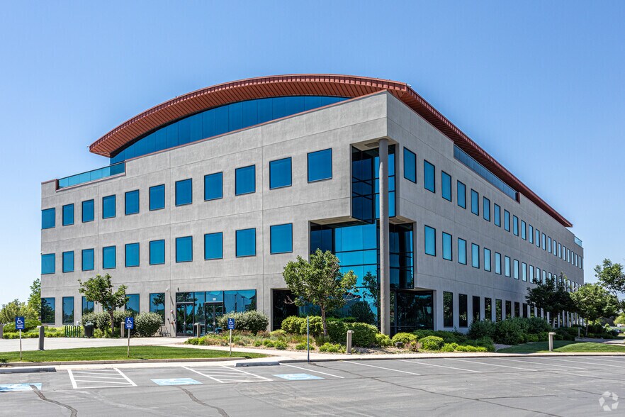 More Photos Of 4750 W 2100 S, Salt Lake City Office For Lease