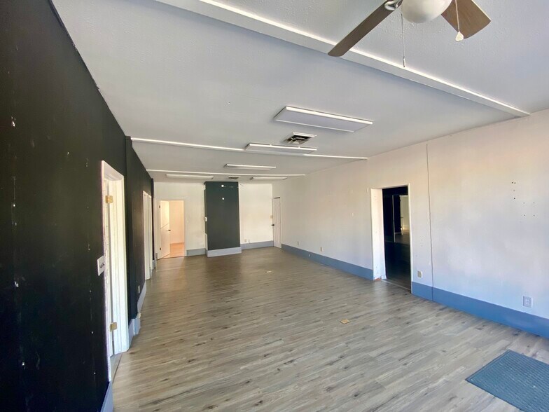 More Photos Of 714-718 Main St, Canon City Storefront For Sale