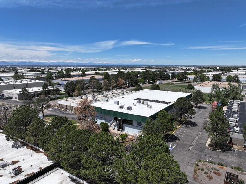 More Photos Of 4780 Oakland St, Denver Warehouse For Sale