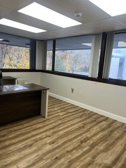 More Photos Of 8118 Old York Rd, Elkins Park Medical For Lease