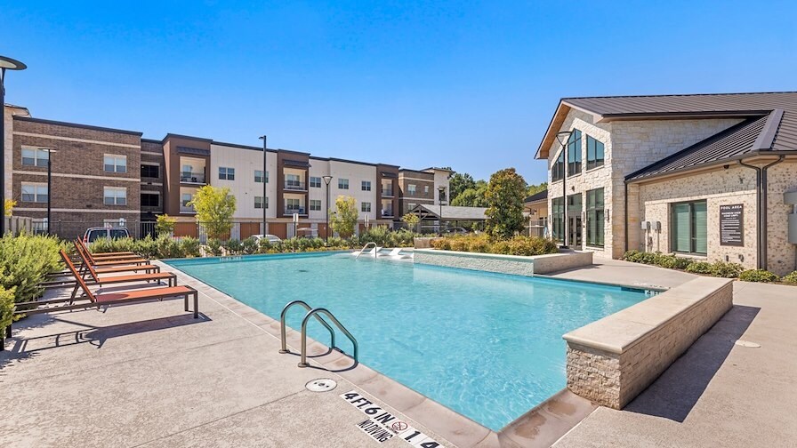 Primary Photo Of 108 S Highway 175, Seagoville Multifamily For Sale