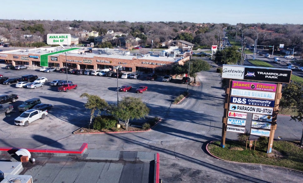 More Photos Of 6800 Westgate Blvd, Austin Unknown For Lease