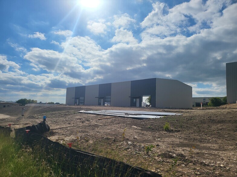 More Photos Of 1030 31st, Temple Unknown For Lease