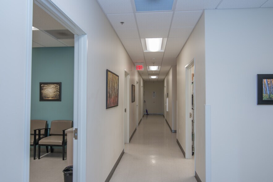 More Photos Of 4500 Morning Dr, Bakersfield Medical For Lease