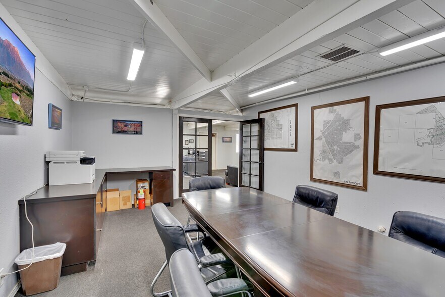 More Photos Of 2124 Thomas R Cannell Rd, Thermal Office For Sale