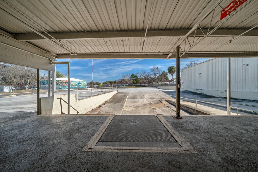 More Photos Of 506 SE 3rd Ave, Ocala Warehouse For Sale