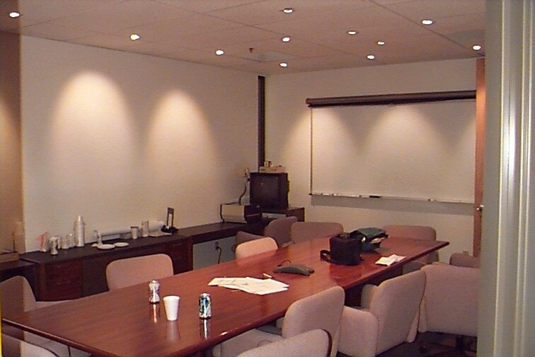 More Photos Of 299 Fairchild Dr, Mountain View Light Distribution For Lease