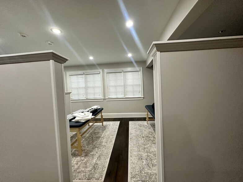 More Photos Of 5920 Odell St, Cumming Office For Sale