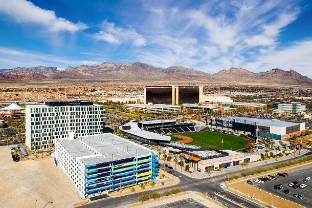 More Photos Of 1700 Pavilion, Las Vegas Office For Lease