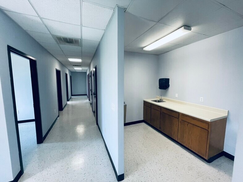 More Photos Of 3283 Frog Level Rd, Greenville Warehouse For Sale