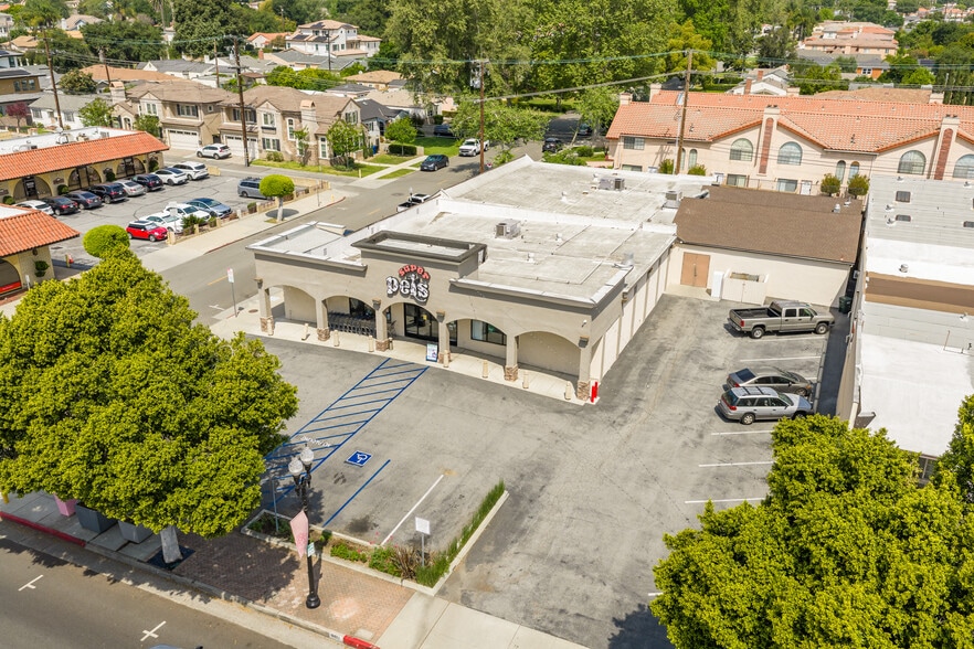 More Photos Of 9403 Las Tunas Dr, Temple City Freestanding For Sale
