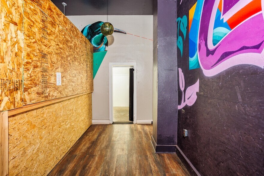 More Photos Of 2314 NE Alberta St, Portland Freestanding For Lease