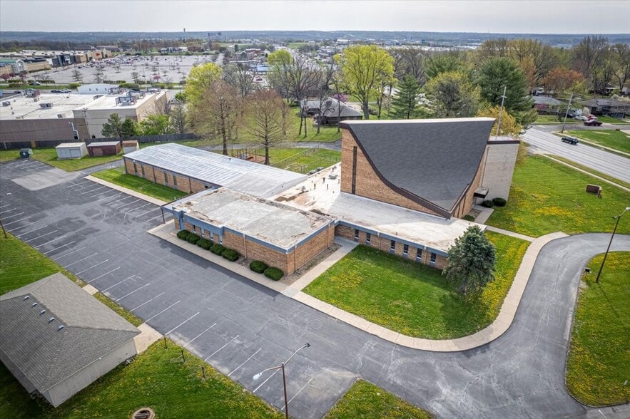 More Photos Of 17200 E 39th St S, Independence Religious Facility For Sale