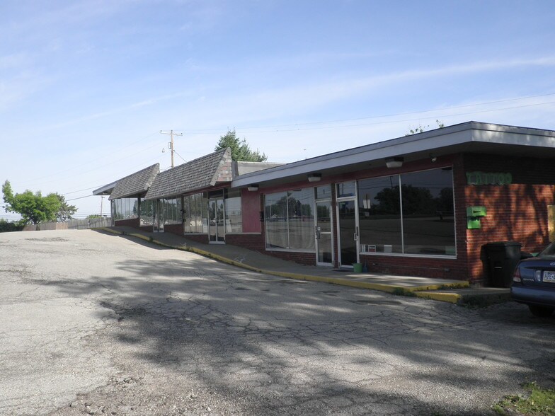 More Photos Of 3 W Hempfield Dr, Irwin Medical For Lease