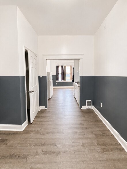 More Photos Of 7020 Woodland Ave, Philadelphia Apartments For Sale