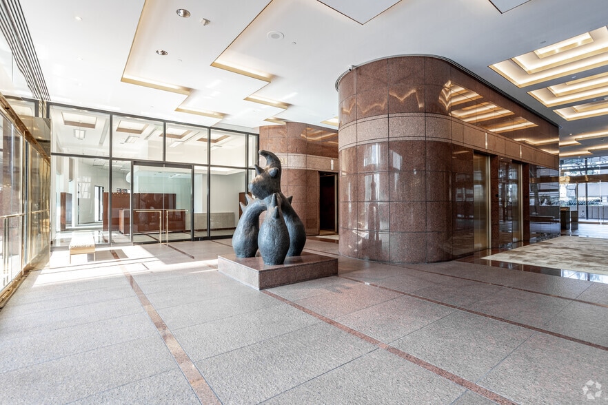 More Photos Of 600 Anton Blvd, Costa Mesa Unknown For Lease