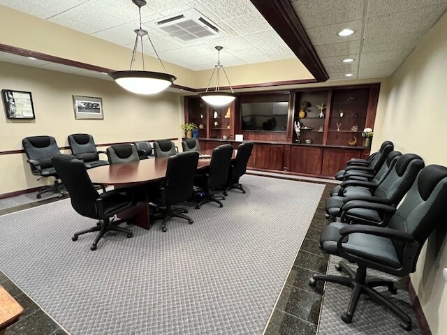 More Photos Of 4416 74th St, Lubbock Office For Sale