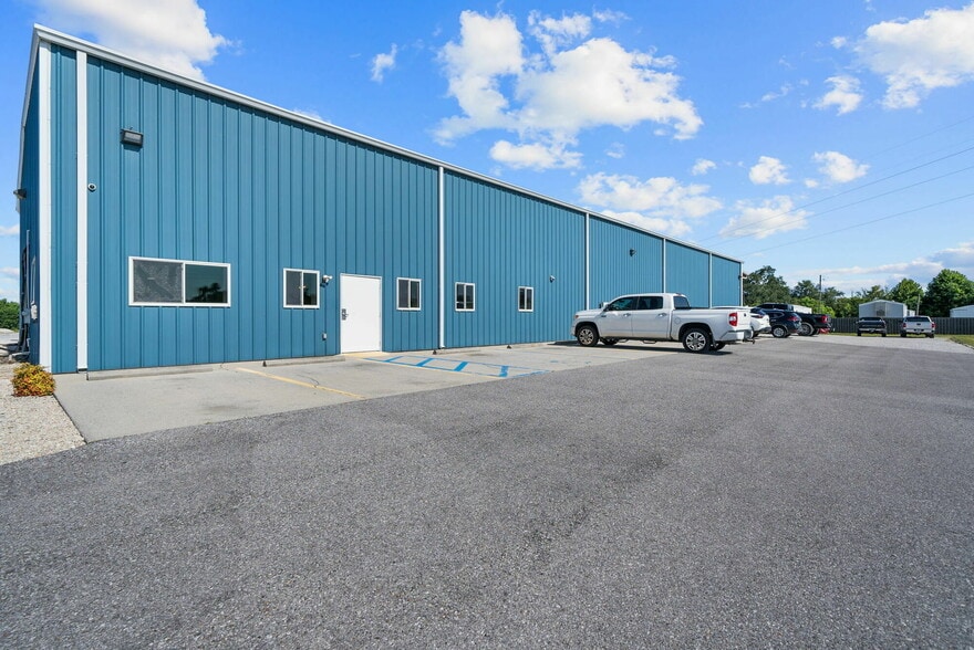 More Photos Of 1225 Transmitter Rd, Panama City Warehouse For Lease