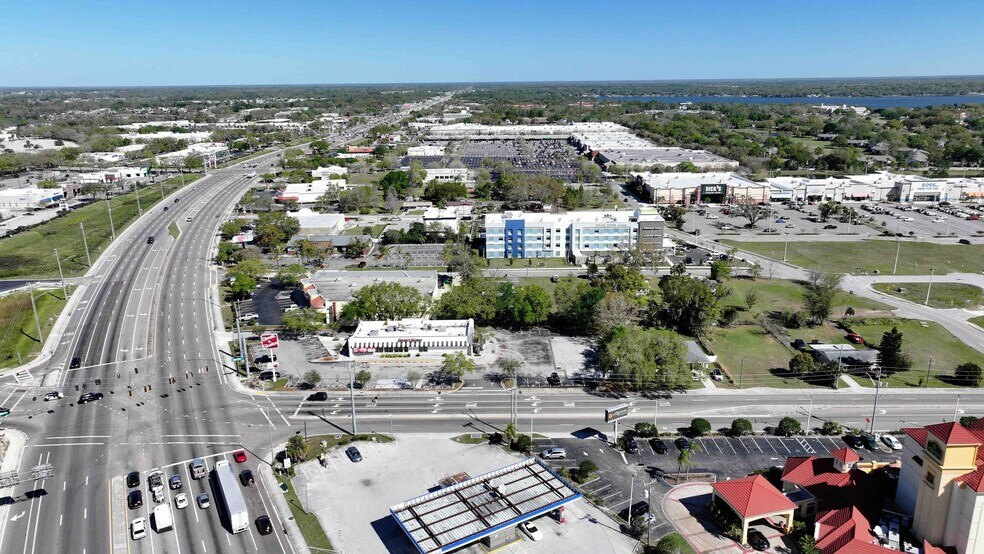 More Photos Of 1034 Woodland dr, Lakeland Office For Sale