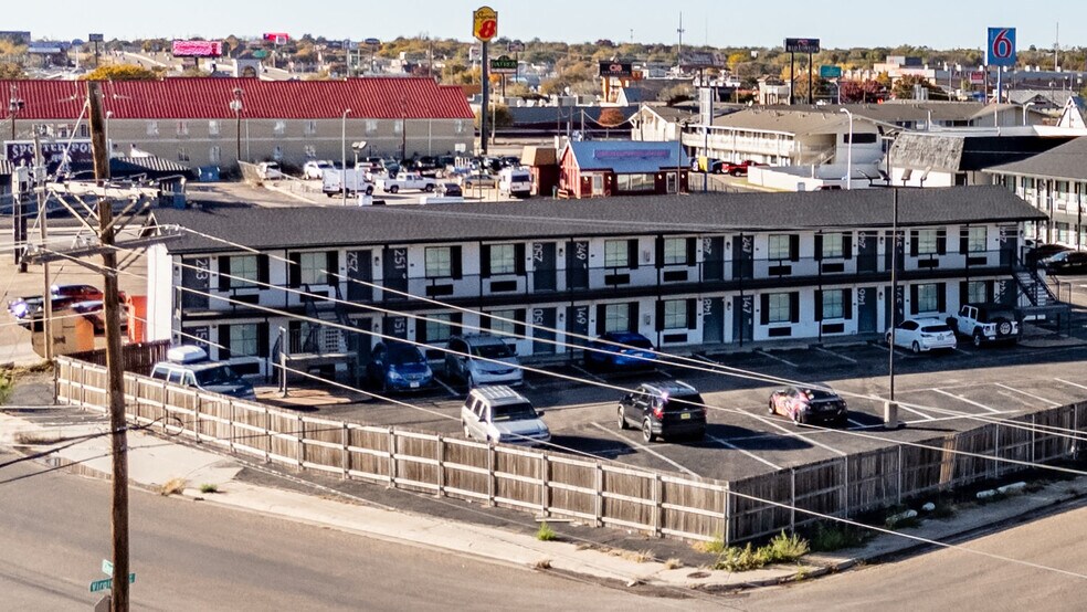 More Photos Of 2035 Paramount Blvd, Amarillo Apartments For Sale