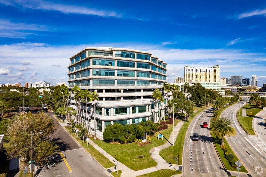 More Photos Of 601 Bayshore Blvd, Tampa Office For Lease