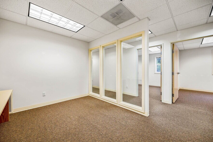 More Photos Of 705 9th St, Florence Medical For Lease