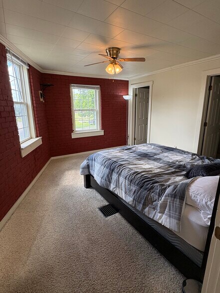 More Photos Of 46 Jefferson St, Brookville Storefront Retail Residential For Sale