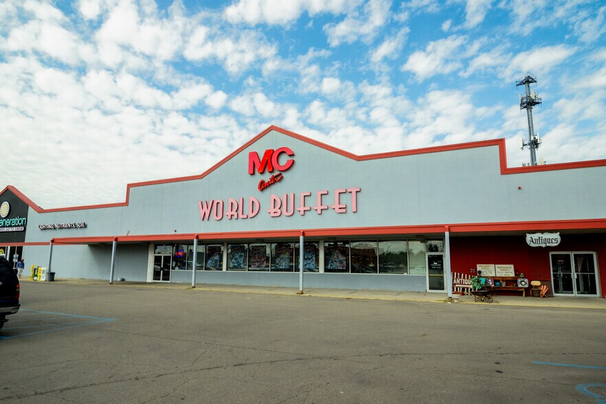 More Photos Of 5002 W Saginaw Hwy, Lansing Storefront For Sale