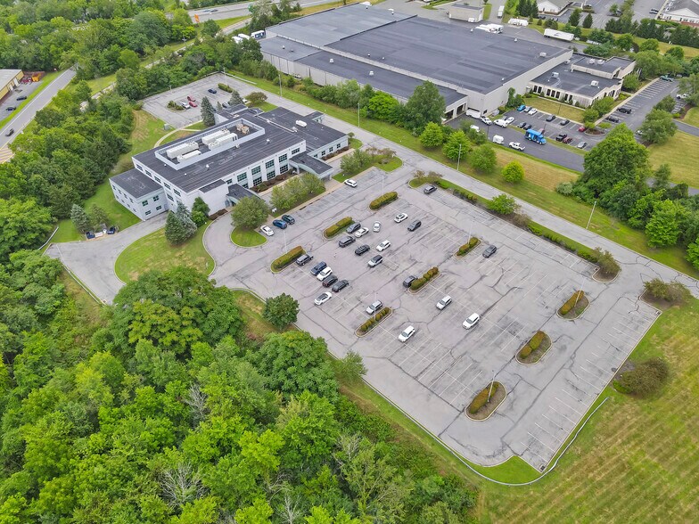 More Photos Of 70 Hatfield Ln, Goshen Medical For Lease