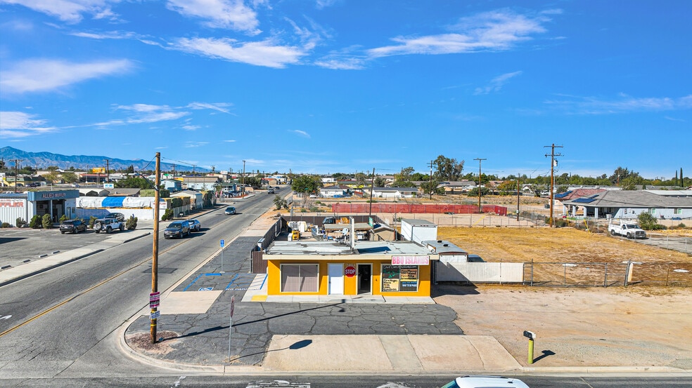 More Photos Of 9464 Hesperia Rd, Hesperia Freestanding For Sale