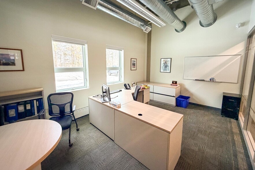 More Photos Of 193 Home Farm Way, Waitsfield Office For Sale