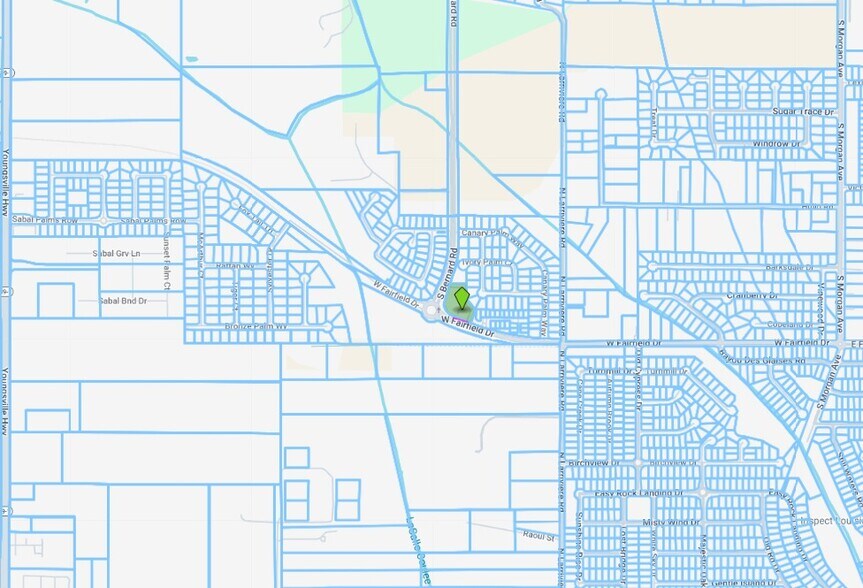 More Photos Of 300 W Fairfield Dr, Broussard Freestanding For Lease