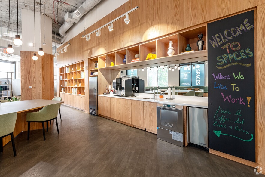 More Photos Of 1468 W 9th St, Cleveland Coworking Space