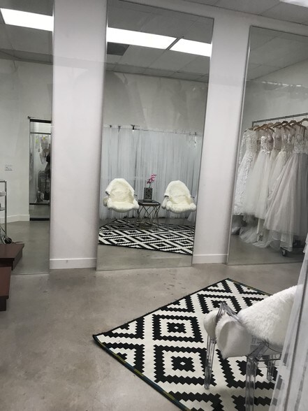 More Photos Of 2915 Red Hill Ave, Costa Mesa Unknown For Lease