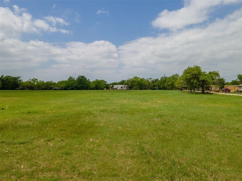 More Photos Of 2770 Fall Creek, Granbury Land For Sale