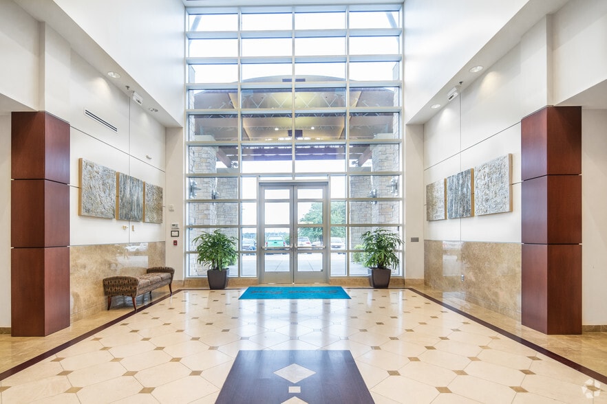 More Photos Of 2150 S Central Expy, McKinney Office For Lease