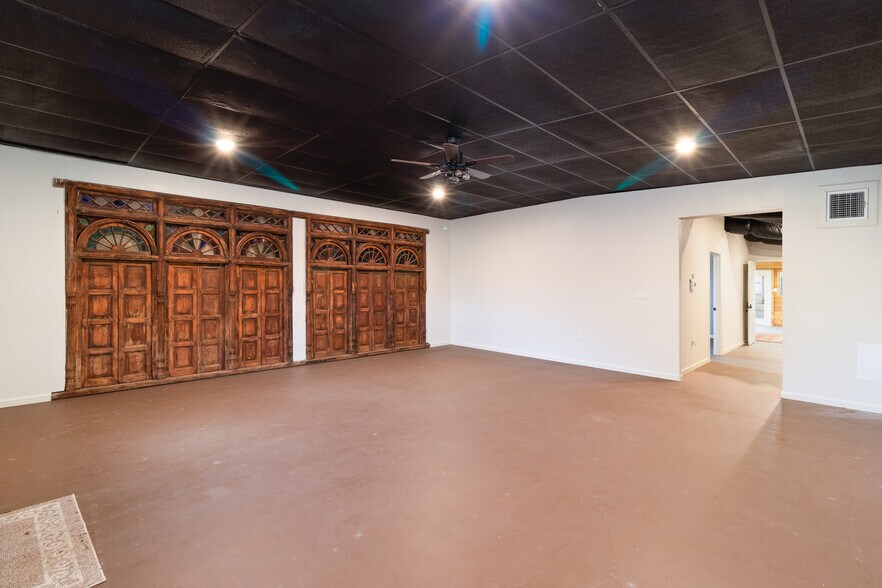 More Photos Of 34519 State Highway 249, Pinehurst Warehouse For Sale