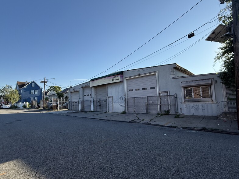 Primary Photo Of 862-868 E 26th st, Paterson Specialty For Sale