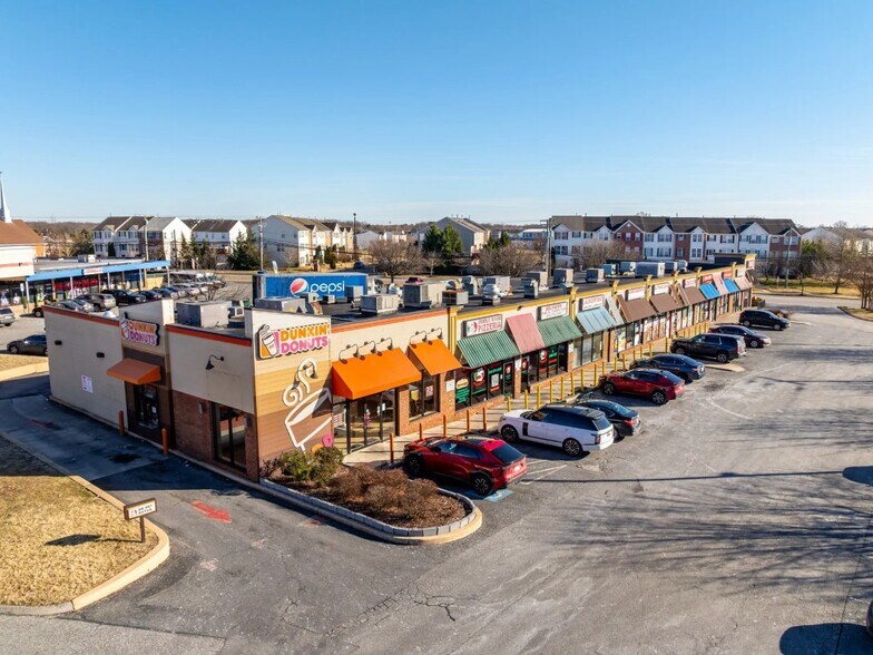 More Photos Of 901-915 Middle River Rd, Baltimore Freestanding For Lease