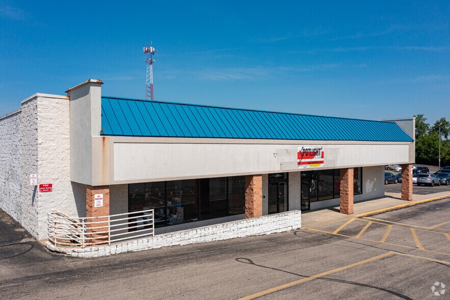 More Photos Of 3634-3690 Werk Rd, Cincinnati Unknown For Lease