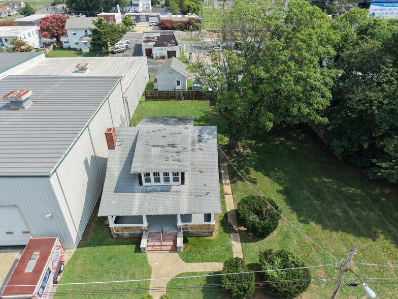 More Photos Of 203 Sunburst Hwy, Cambridge Office For Sale