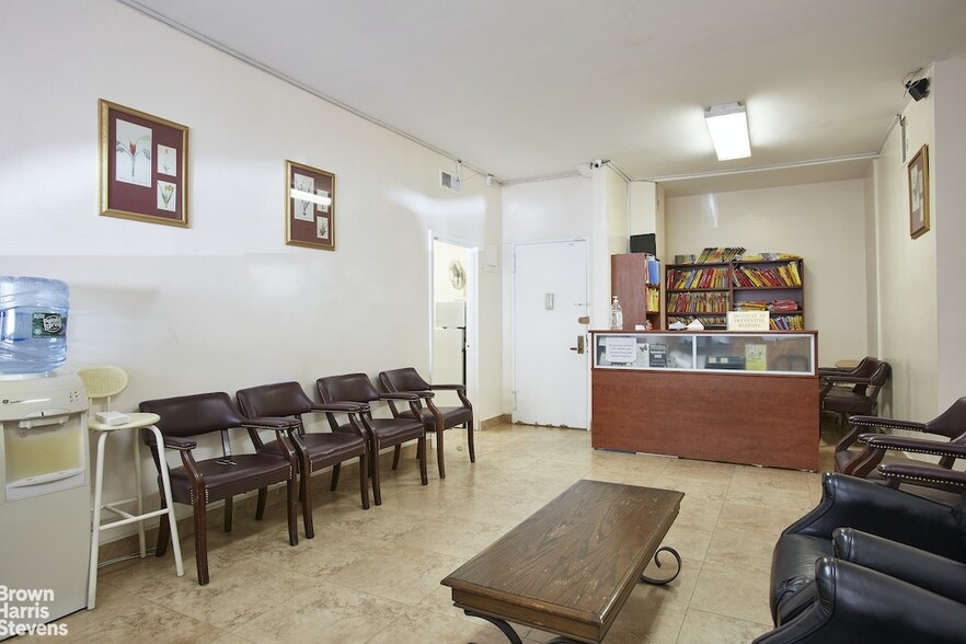 More Photos Of 140 West End Ave, New York Apartments For Sale