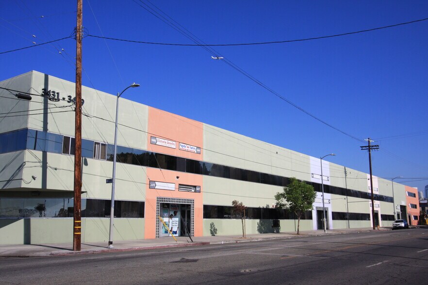 More Photos Of 3480 S Broadway, Los Angeles Warehouse For Sale