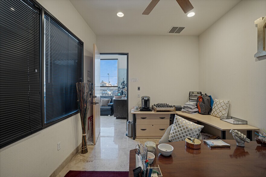 More Photos Of 4455 S Buffalo Dr, Las Vegas Unknown For Lease